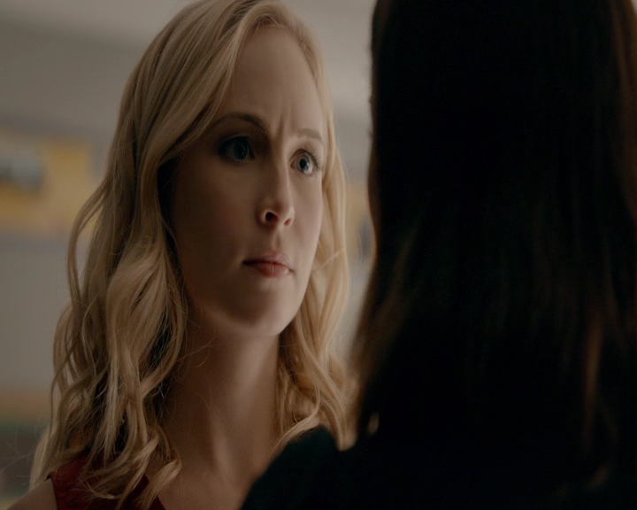 VampireDiaries-dot-nl_VVampireDiaries-dot-nl_VampireDiaries-8x08WeHaveHistoryTogether0914.jpg