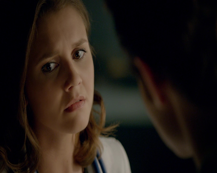VampireDiaries-dot-nl_VVampireDiaries-dot-nl_VampireDiaries-8x08WeHaveHistoryTogether1244.jpg