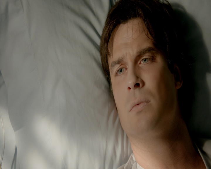 VampireDiaries-dot-nl_VVampireDiaries-dot-nl_VampireDiaries-8x08WeHaveHistoryTogether1268.jpg