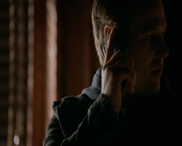 VampireDiaries-dot-nl_VVampireDiaries-dot-nl_VampireDiaries-8x08WeHaveHistoryTogether1433.jpg