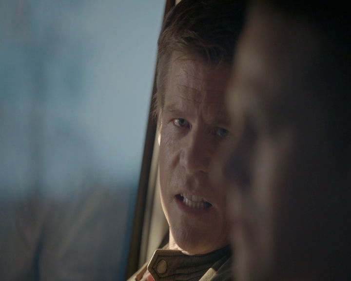 VampireDiaries-dot-nl_VVampireDiaries-dot-nl_VampireDiaries-8x08WeHaveHistoryTogether1537.jpg