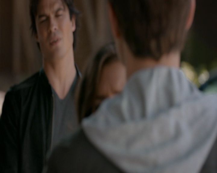 VampireDiaries-dot-nl_VVampireDiaries-dot-nl_VampireDiaries-8x08WeHaveHistoryTogether1635.jpg