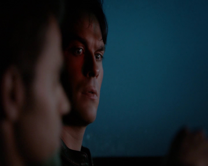 VampireDiaries-dot-nl_VVampireDiaries-dot-nl_VampireDiaries-8x08WeHaveHistoryTogether1906.jpg