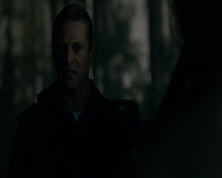 VampireDiaries-dot-nl_VVampireDiaries-dot-nl_VampireDiaries-8x08WeHaveHistoryTogether2018.jpg