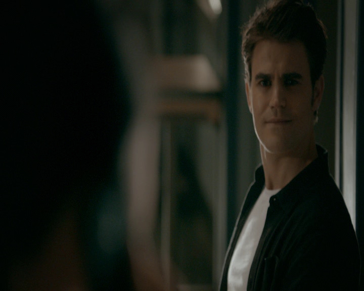 VampireDiaries-dot-nl_VVampireDiaries-dot-nl_VampireDiaries-8x08WeHaveHistoryTogether2264.jpg