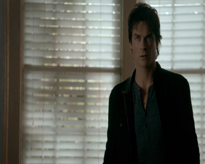 VampireDiaries-dot-nl_VVampireDiaries-dot-nl_VampireDiaries-8x08WeHaveHistoryTogether2334.jpg