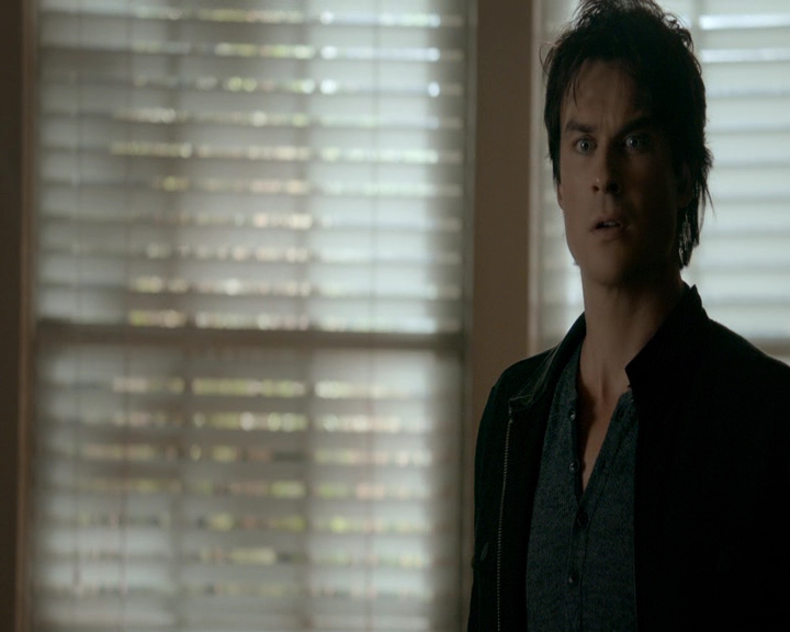 VampireDiaries-dot-nl_VVampireDiaries-dot-nl_VampireDiaries-8x08WeHaveHistoryTogether2335.jpg