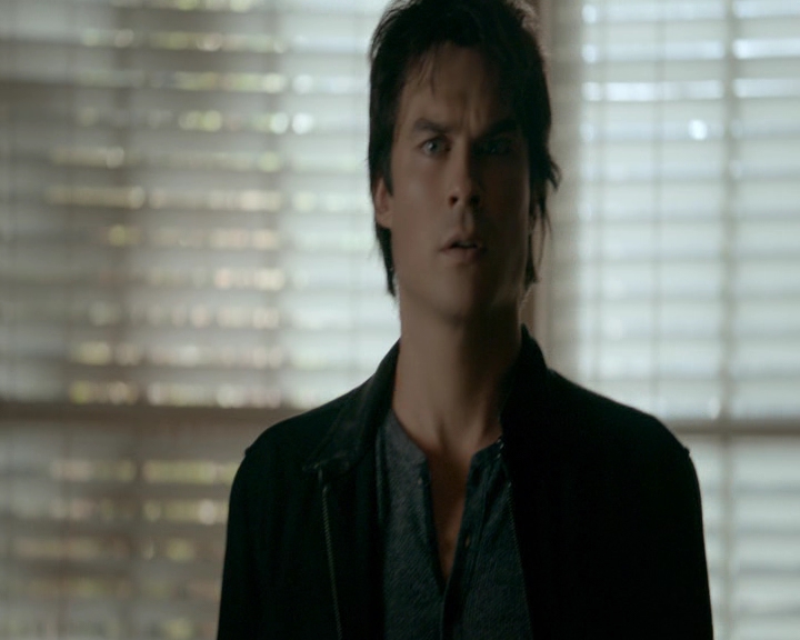 VampireDiaries-dot-nl_VVampireDiaries-dot-nl_VampireDiaries-8x08WeHaveHistoryTogether2336.jpg