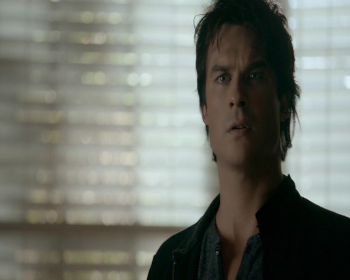 VampireDiaries-dot-nl_VVampireDiaries-dot-nl_VampireDiaries-8x08WeHaveHistoryTogether2337.jpg