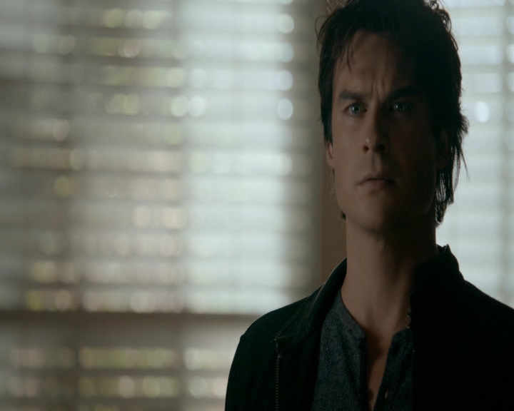 VampireDiaries-dot-nl_VVampireDiaries-dot-nl_VampireDiaries-8x08WeHaveHistoryTogether2351.jpg