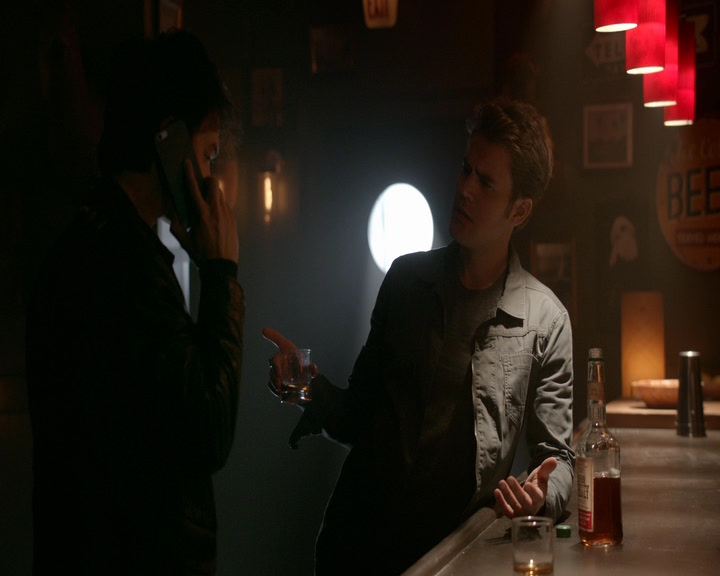 VampireDiaries-dot-nl_VampireDiaries-8x09TheSimpleIntimacyoftheNearTouch0089.jpg