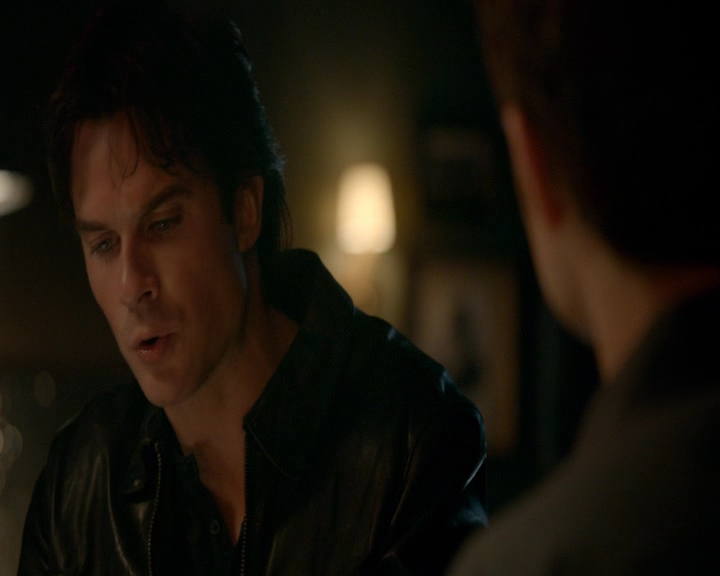 VampireDiaries-dot-nl_VampireDiaries-8x09TheSimpleIntimacyoftheNearTouch0097.jpg