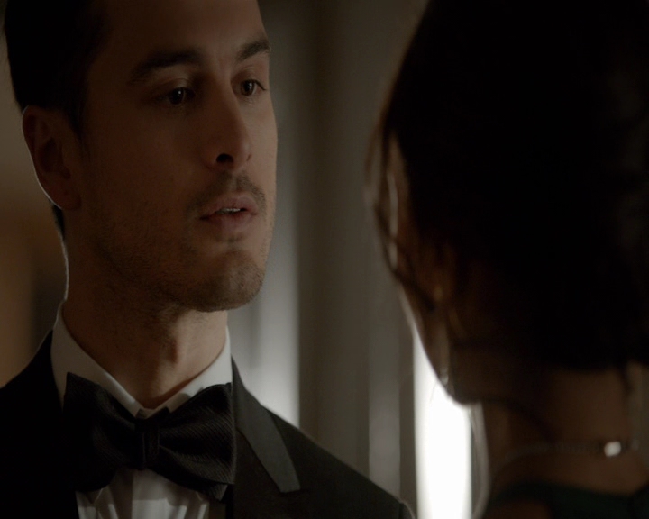 VampireDiaries-dot-nl_VampireDiaries-8x09TheSimpleIntimacyoftheNearTouch0517.jpg