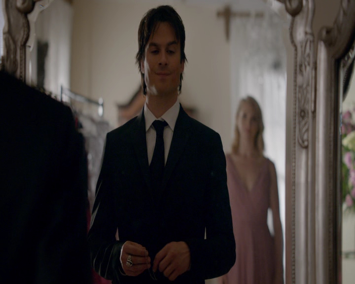 VampireDiaries-dot-nl_VampireDiaries-8x09TheSimpleIntimacyoftheNearTouch0626.jpg