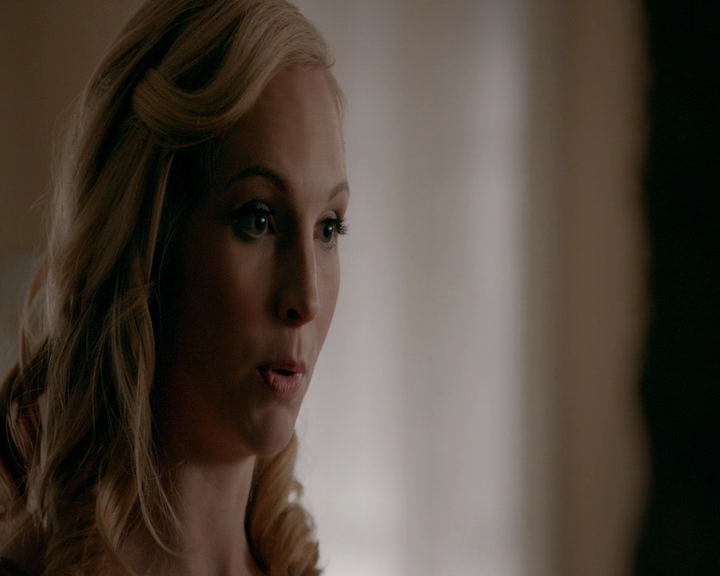 VampireDiaries-dot-nl_VampireDiaries-8x09TheSimpleIntimacyoftheNearTouch0641.jpg