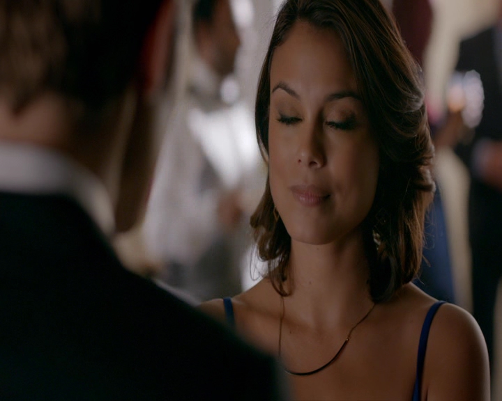 VampireDiaries-dot-nl_VampireDiaries-8x09TheSimpleIntimacyoftheNearTouch0802.jpg