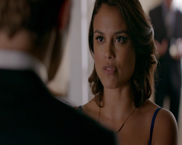 VampireDiaries-dot-nl_VampireDiaries-8x09TheSimpleIntimacyoftheNearTouch0805.jpg