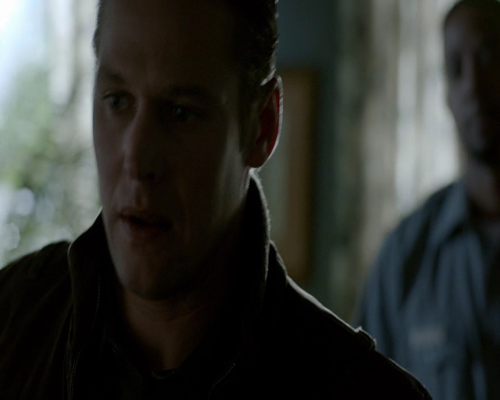 VampireDiaries-dot-nl_VampireDiaries-8x09TheSimpleIntimacyoftheNearTouch0871.jpg