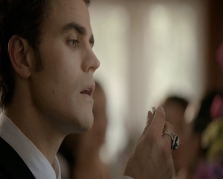 VampireDiaries-dot-nl_VampireDiaries-8x09TheSimpleIntimacyoftheNearTouch0984.jpg