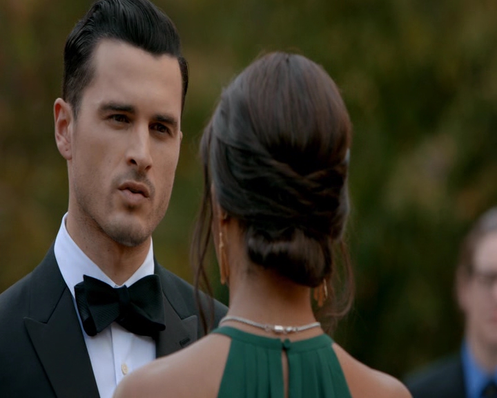VampireDiaries-dot-nl_VampireDiaries-8x09TheSimpleIntimacyoftheNearTouch1115.jpg