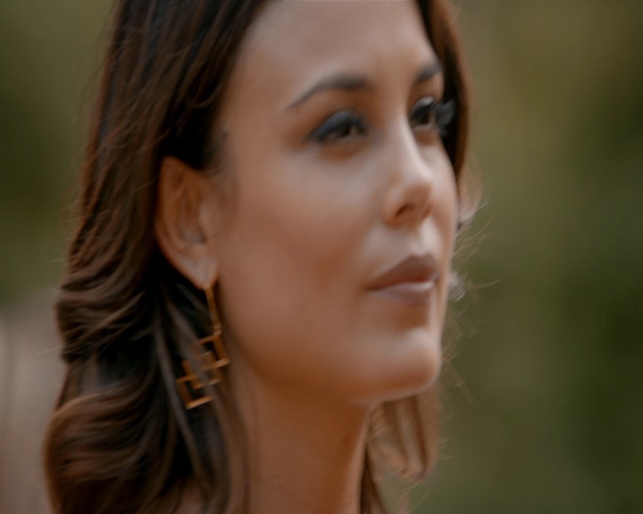 VampireDiaries-dot-nl_VampireDiaries-8x09TheSimpleIntimacyoftheNearTouch1290.jpg