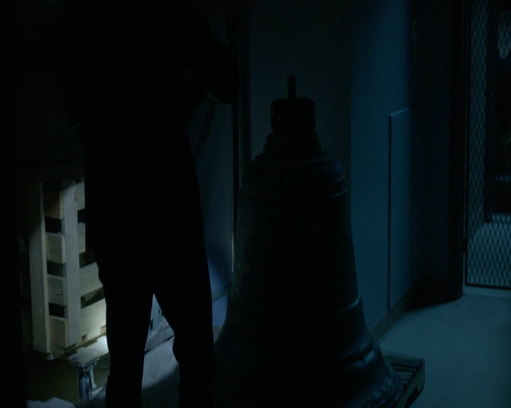 VampireDiaries-dot-nl_VampireDiaries-8x09TheSimpleIntimacyoftheNearTouch1459.jpg