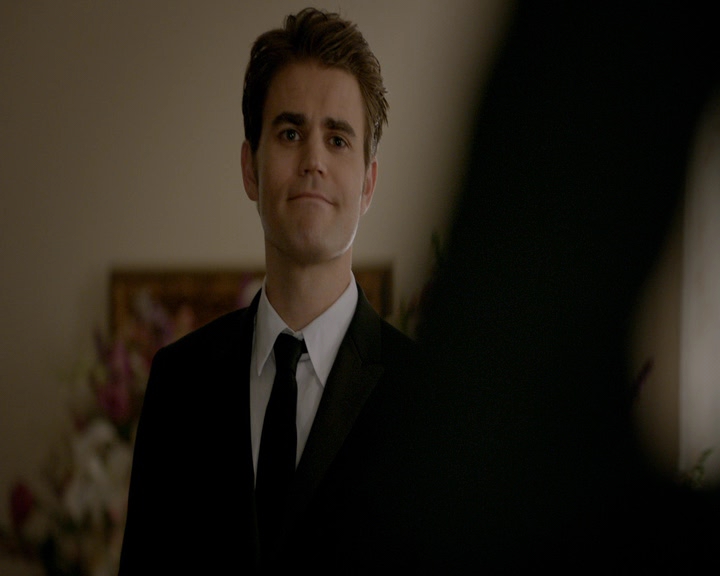 VampireDiaries-dot-nl_VampireDiaries-8x09TheSimpleIntimacyoftheNearTouch1510.jpg