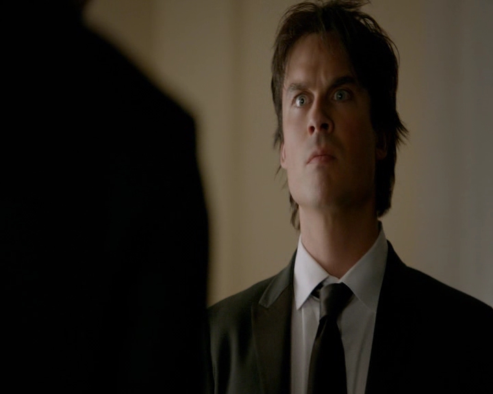 VampireDiaries-dot-nl_VampireDiaries-8x09TheSimpleIntimacyoftheNearTouch1573.jpg
