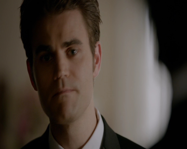 VampireDiaries-dot-nl_VampireDiaries-8x09TheSimpleIntimacyoftheNearTouch1576.jpg
