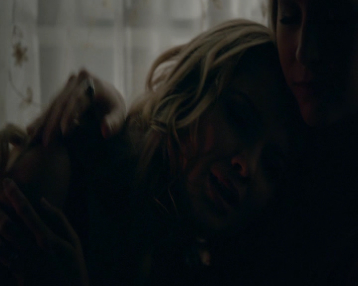 VampireDiaries-dot-nl_VampireDiaries-8x09TheSimpleIntimacyoftheNearTouch1929.jpg VampireDiaries-dot-nl_VampireDiaries-8x09TheSimpleIntimacyoftheNearTouch1929.jpg