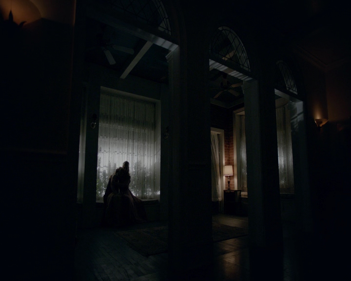 VampireDiaries-dot-nl_VampireDiaries-8x09TheSimpleIntimacyoftheNearTouch1934.jpg VampireDiaries-dot-nl_VampireDiaries-8x09TheSimpleIntimacyoftheNearTouch1934.jpg