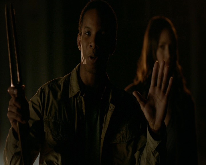 VampireDiaries-dot-nl_VampireDiaries-8x09TheSimpleIntimacyoftheNearTouch1946.jpg
