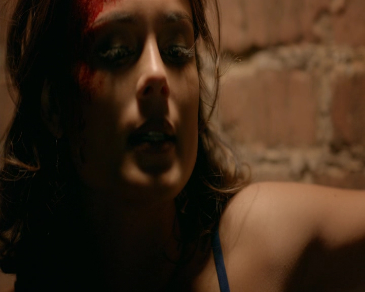 VampireDiaries-dot-nl_VampireDiaries-8x09TheSimpleIntimacyoftheNearTouch2252.jpg