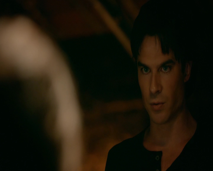 VampireDiaries-dot-nl_VampireDiaries-8x09TheSimpleIntimacyoftheNearTouch2279.jpg
