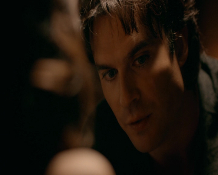 VampireDiaries-dot-nl_VampireDiaries-8x09TheSimpleIntimacyoftheNearTouch2311.jpg