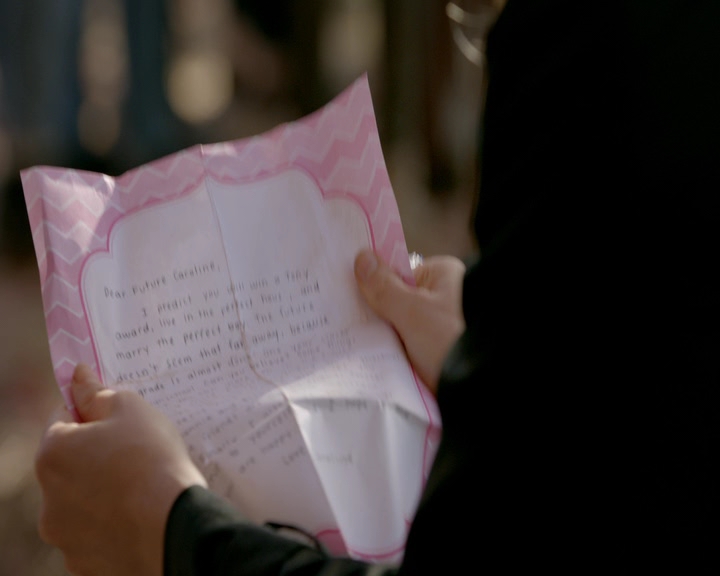 VampireDiaries-dot-nl_VampireDiaries-8x11YouMadeAChoiceToBeGood0275.jpg