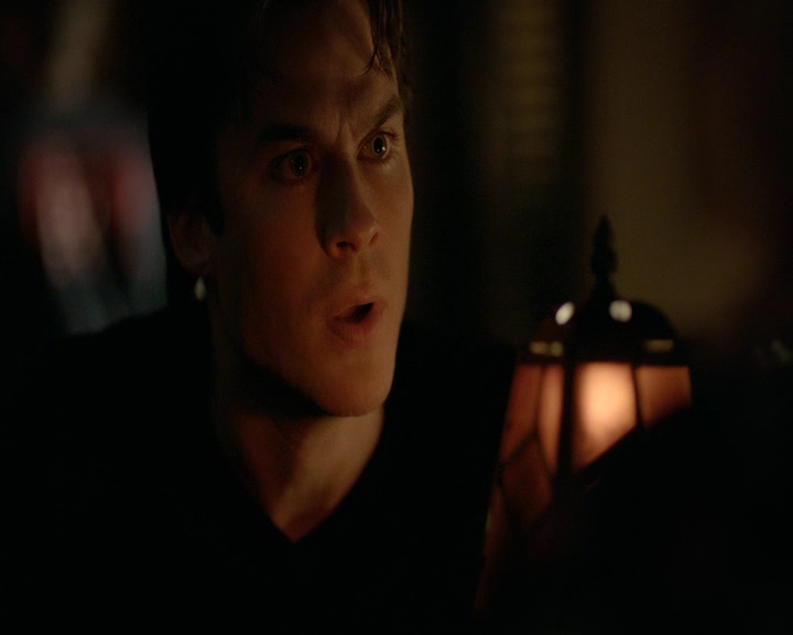 VampireDiaries-dot-nl_VampireDiaries-8x11YouMadeAChoiceToBeGood1280.jpg