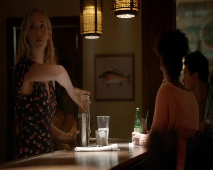 VampireDiaries-dot-nl_VampireDiaries-8x11YouMadeAChoiceToBeGood1418.jpg