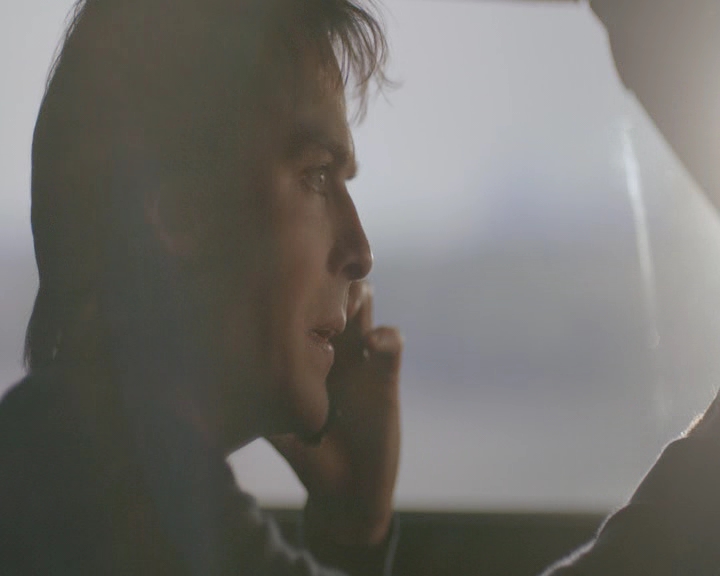 VampireDiaries-dot-nl_VampireDiaries-8x11YouMadeAChoiceToBeGood2162.jpg