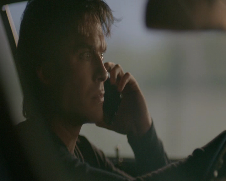 VampireDiaries-dot-nl_VampireDiaries-8x11YouMadeAChoiceToBeGood2172.jpg
