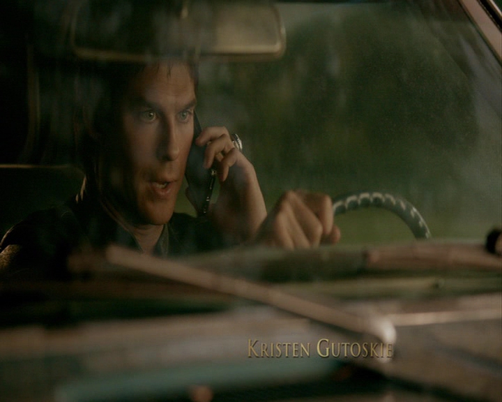 VampireDiaries-dot-nl_VampireDiaries-8x12WhatAreYou0115.jpg