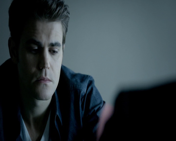 VampireDiaries-dot-nl_VampireDiaries-8x12WhatAreYou0479.jpg