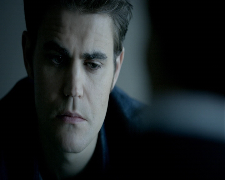 VampireDiaries-dot-nl_VampireDiaries-8x12WhatAreYou0484.jpg