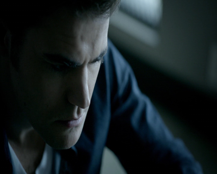 VampireDiaries-dot-nl_VampireDiaries-8x12WhatAreYou0489.jpg