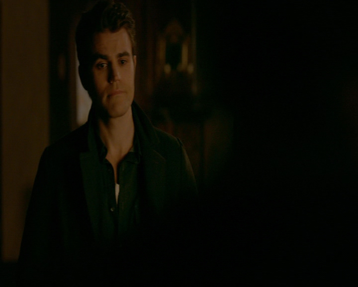 VampireDiaries-dot-nl_VampireDiaries-8x12WhatAreYou2133.jpg