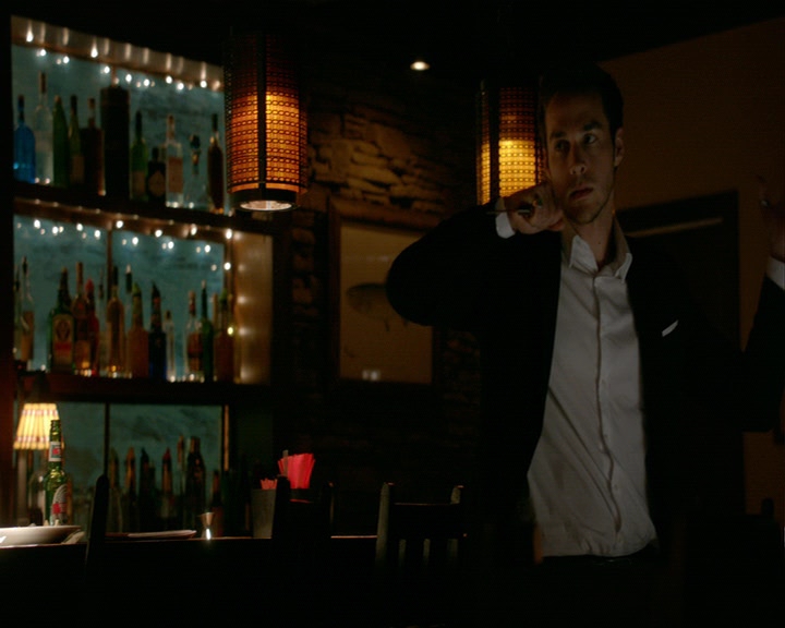 VampireDiaries-dot-nl_VampireDiaries-8x13TheLiesWillCatchUpToYou0102.jpg