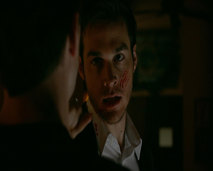 VampireDiaries-dot-nl_VampireDiaries-8x13TheLiesWillCatchUpToYou0112.jpg