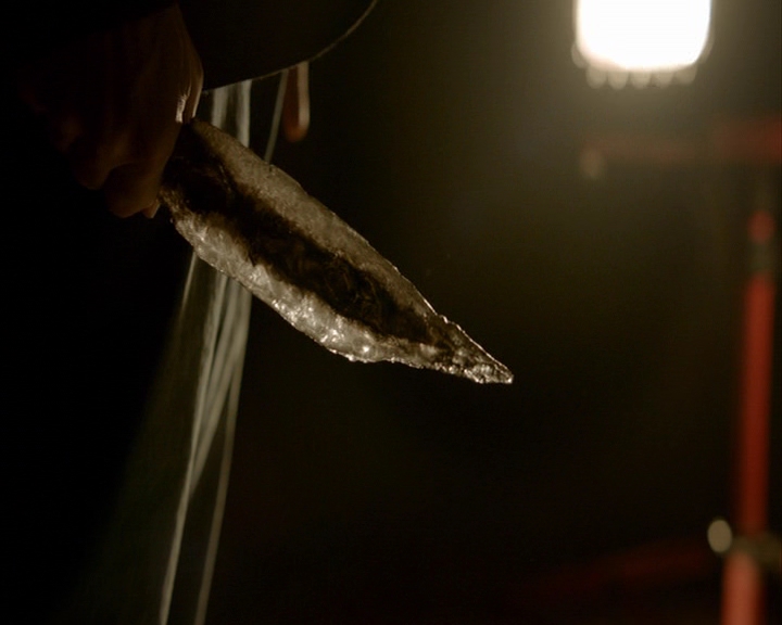 VampireDiaries-dot-nl_VampireDiaries-8x13TheLiesWillCatchUpToYou0141.jpg