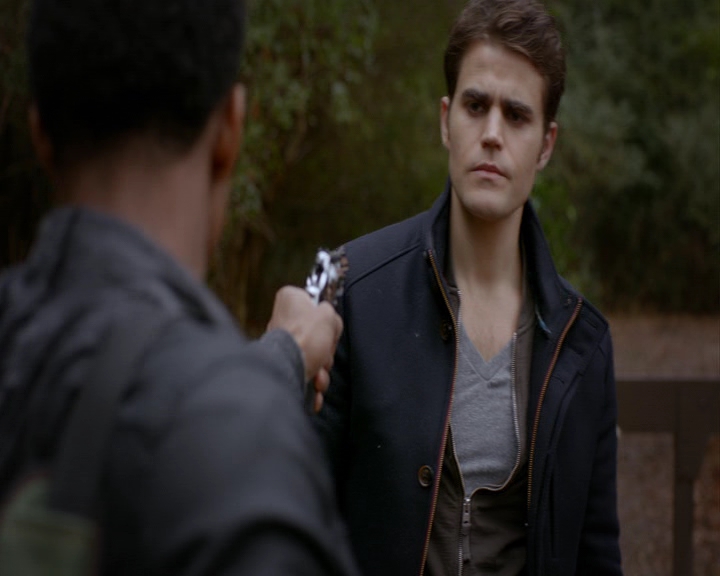 VampireDiaries-dot-nl_VampireDiaries-8x13TheLiesWillCatchUpToYou0378.jpg