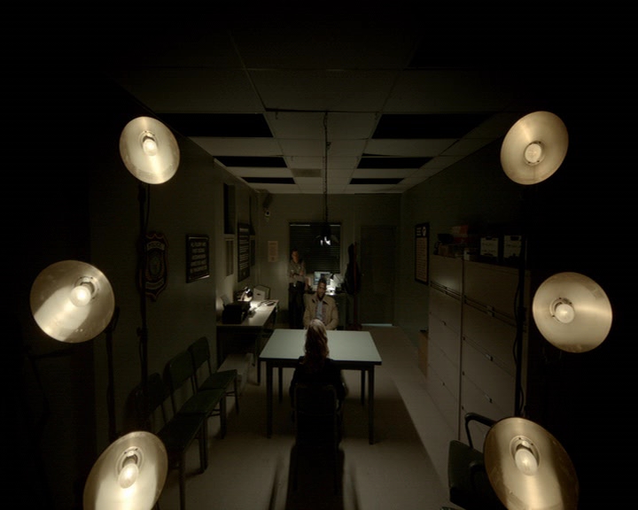 VampireDiaries-dot-nl_VampireDiaries-8x13TheLiesWillCatchUpToYou0719.jpg